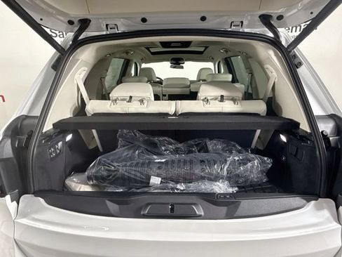 New 2027 BMW X7 xDrive40i AWD/4WD image 27
