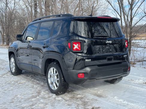 Used 2019 Jeep Renegade Latitude image 5