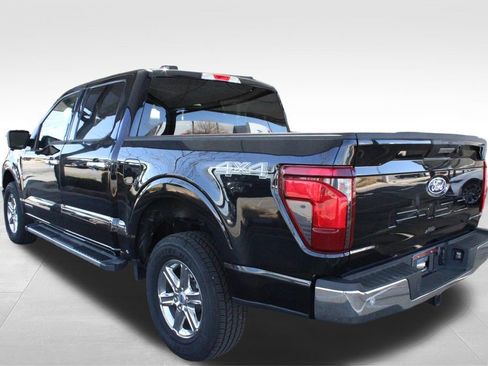 Used 2024 Ford F150 XLT w/ Mobile Office Package image 14