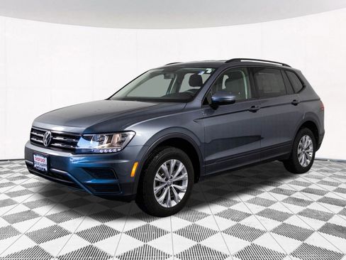 Used 2020 Volkswagen Tiguan S image 8