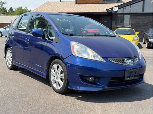 Used 2009 Honda Fit Sport image 3