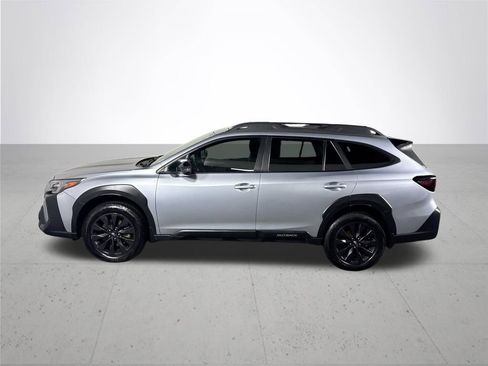 Used 2023 Subaru Outback Onyx Edition XT AWD/4WD image 9