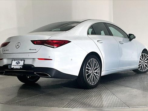 Used 2023 Mercedes-Benz CLA 250 4MATIC image 2