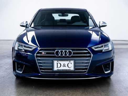 Used 2019 Audi S4 Premium Plus w/ Premium Plus Package image 2
