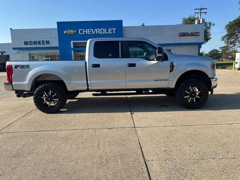 Used 2019 Ford F350 XL w/ STX Appearance Package AWD/4WD image 2