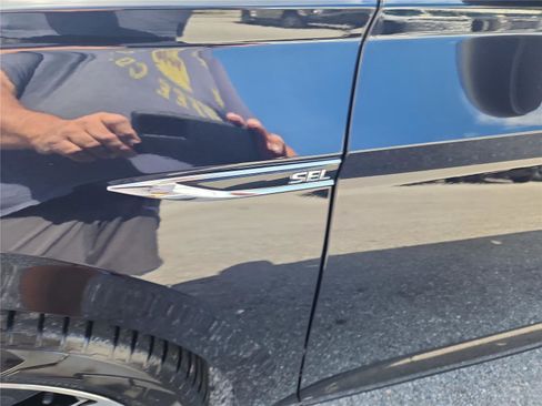 Used 2020 Volkswagen Jetta SEL Premium image 11