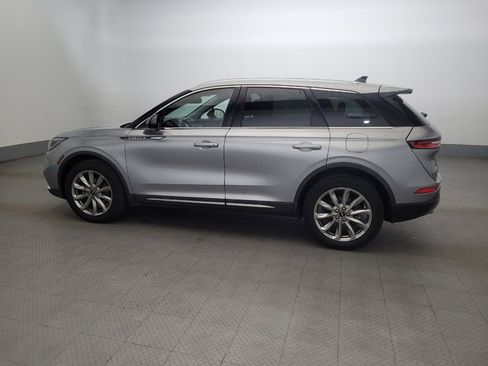 Used 2021 Lincoln Corsair w/ Premium Package image 3