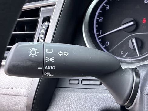 Used 2024 Toyota Camry LE FWD image 27