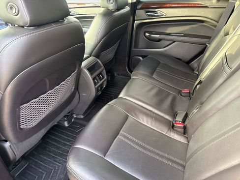 Used 2016 Cadillac SRX Luxury w/ Driver Awareness Package image 14