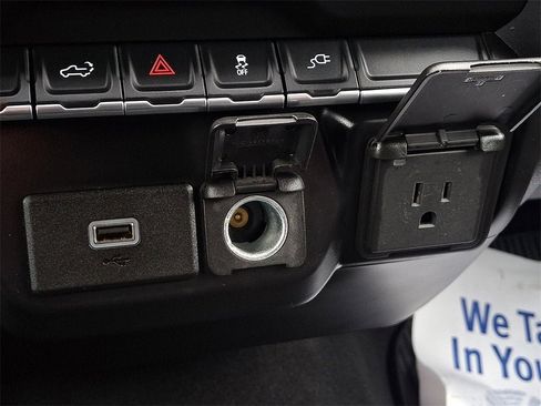 Certified 2020 Chevrolet Silverado 1500 Custom w/ Custom Value Package image 24