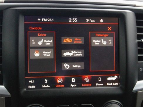 Used 2018 RAM 1500 Big Horn image 18