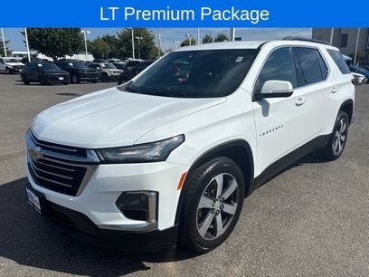 Used 2023 Chevrolet Traverse LT w/ LT Premium Package