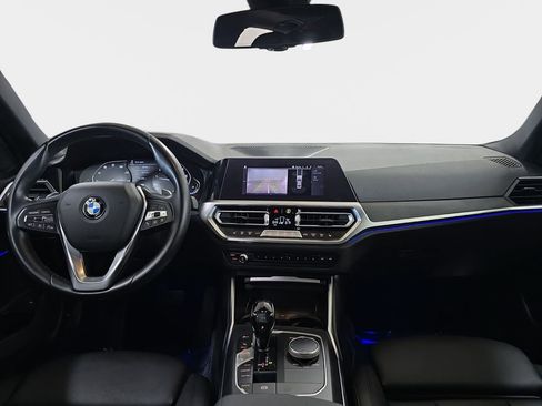 Certified 2021 BMW 330i Sedan w/ Convenience Package image 12
