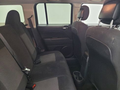 Used 2014 Jeep Patriot Sport w/ Power Value Group FWD image 19