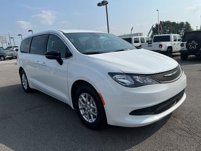 New 2025 Chrysler Voyager LX