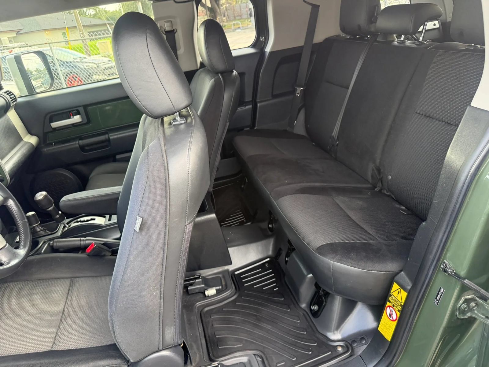 Used 2014 Toyota FJ Cruiser 4WD w/ Upgrade Package image 10