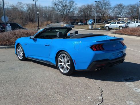 Used 2024 Ford Mustang GT Premium image 6