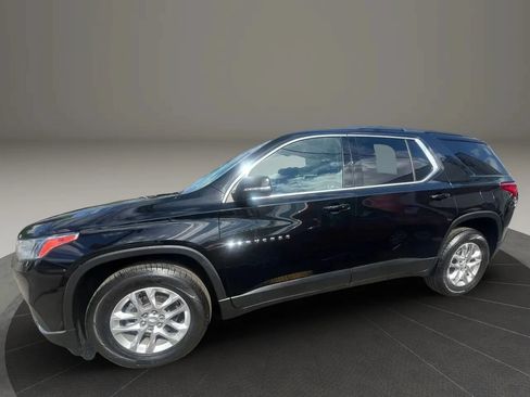 Used 2021 Chevrolet Traverse LT AWD/4WD image 8