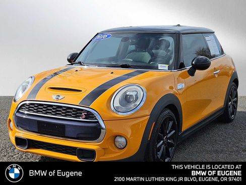Used 2016 MINI Cooper S image 7