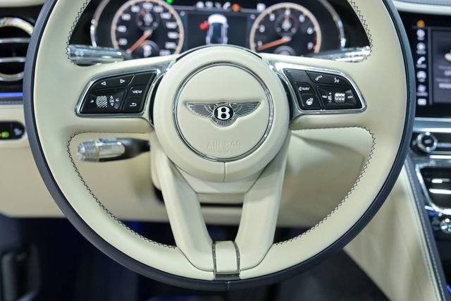 Used 2024 Bentley Flying Spur V8 AWD/4WD image 46