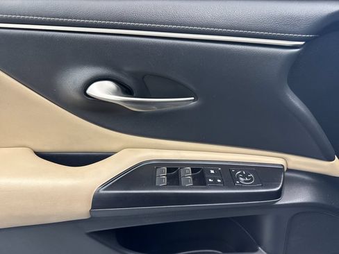 Used 2021 Lexus ES 350 FWD image 10