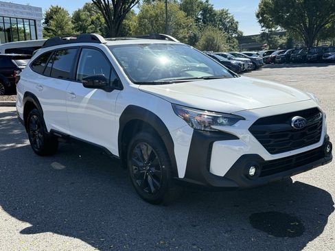Certified 2023 Subaru Outback Onyx Edition image 4