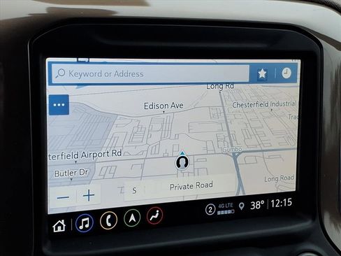 Used 2023 Chevrolet Silverado 2500 High Country image 11