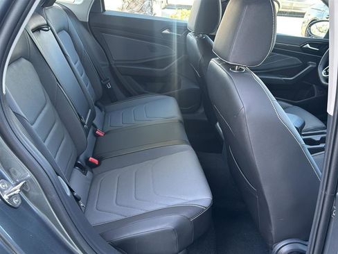 Used 2025 Volkswagen Jetta SEL image 15