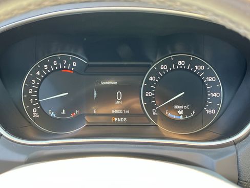 Used 2017 Lincoln MKX Reserve w/ Driver Assistance Package AWD/4WD image 17