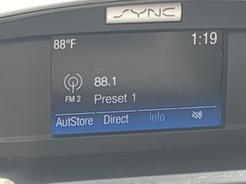 Used 2016 Ford Escape SE FWD image 15