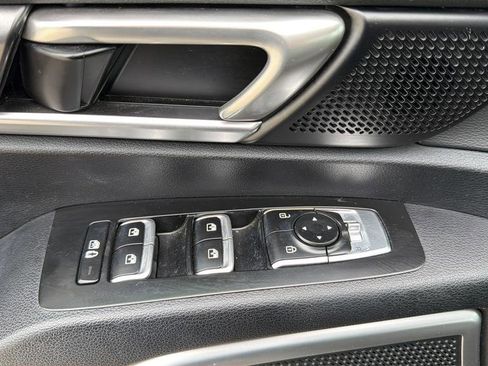 Used 2024 Kia Telluride LX AWD/4WD image 21