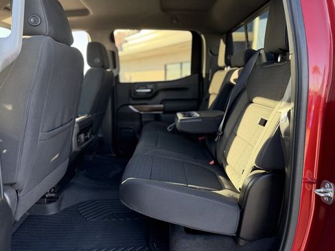 Used 2021 Chevrolet Silverado 1500 RST image 4