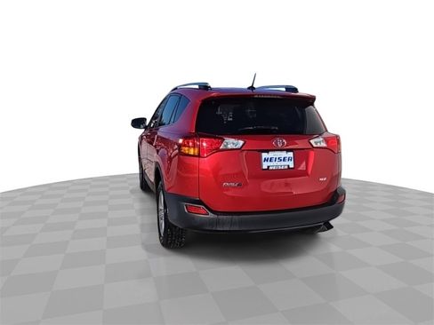 Used 2015 Toyota RAV4 XLE image 7