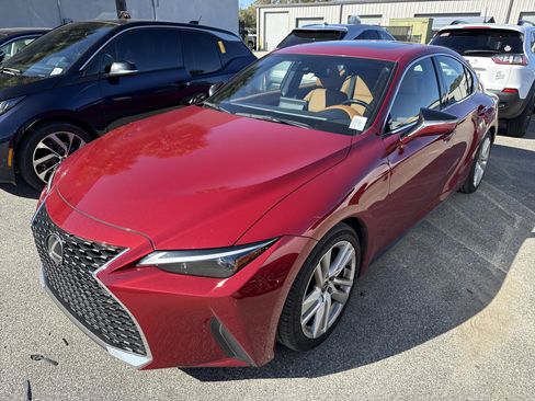 Used 2024 Lexus IS 300 w/ Comfort Package image 4