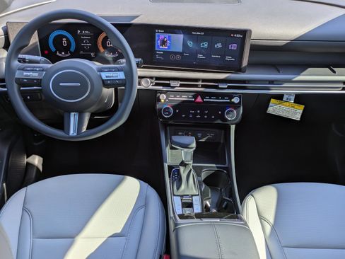 New 2026 Hyundai Santa Cruz SEL FWD image 18