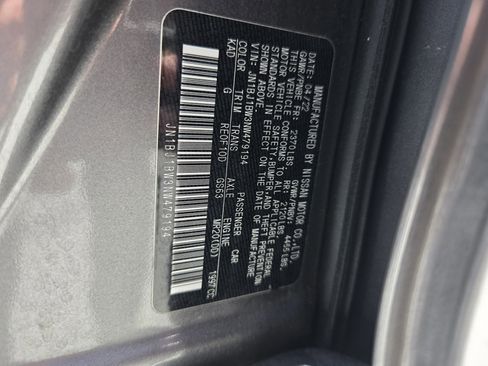 Used 2022 Nissan Rogue Sport SV AWD/4WD image 17