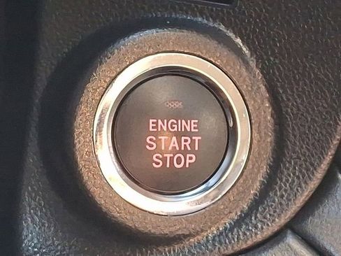 Certified 2023 Subaru Outback Premium image 26