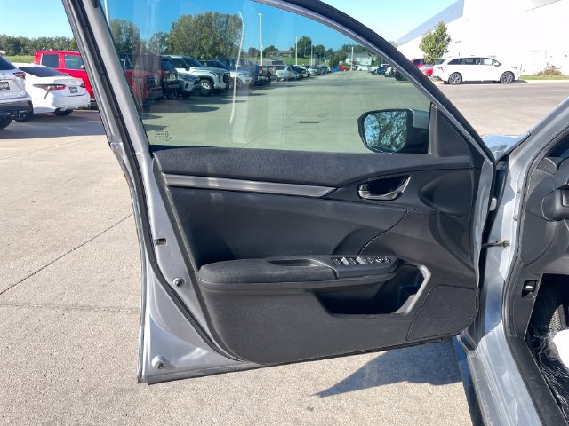 Used 2018 Honda Civic Sport image 20