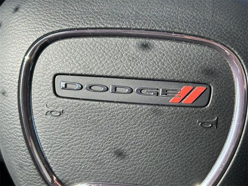 Used 2025 Dodge Durango GT image 36