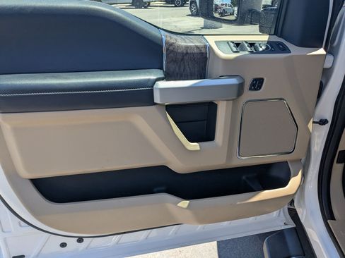 Used 2017 Ford F350 Lariat w/ Lariat Ultimate Package AWD/4WD image 15
