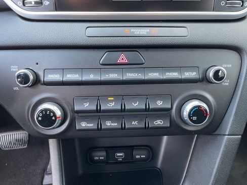 Certified 2021 Kia Sportage LX image 14