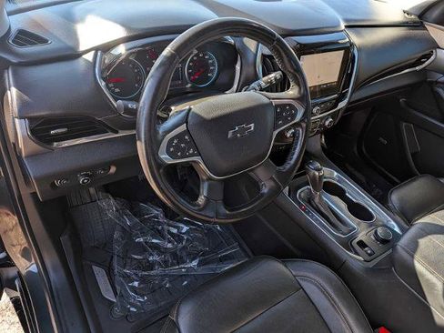 Used 2020 Chevrolet Traverse RS w/ LPO, Floor Liner Package image 2