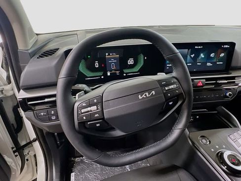 New 2026 Kia Sportage S AWD/4WD image 11