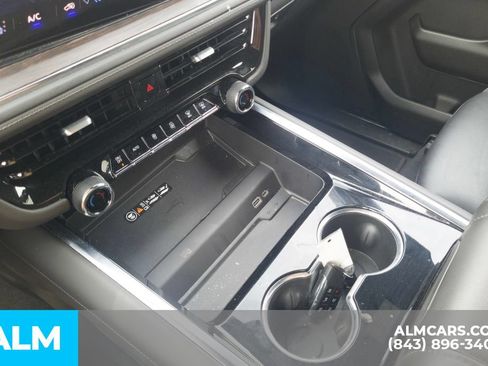 Used 2025 Chevrolet Tahoe LT AWD/4WD image 27