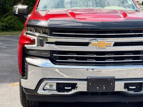 Used 2021 Chevrolet Silverado 1500 LTZ w/ LTZ Premium Package AWD/4WD image 13