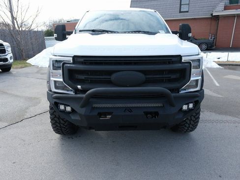 Used 2022 Ford F250 Platinum w/ FX4 Off-Road Package image 12