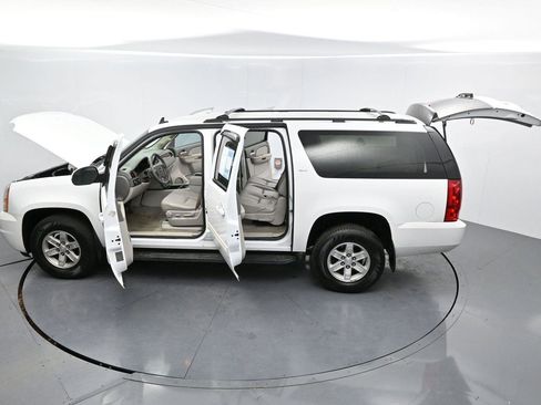 Used 2013 GMC Yukon XL SLT image 44