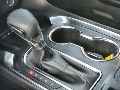 Used 2023 Chevrolet Traverse LT w/ LPO, Floor Liner Package image 15