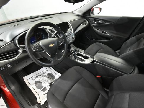 Used 2024 Chevrolet Malibu LT image 12