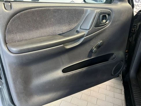 Used 2000 Dodge Dakota 2WD Regular Cab image 11